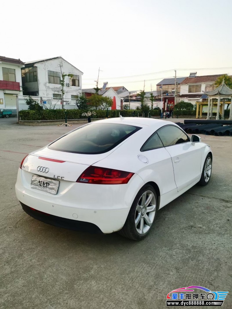 10年奥迪TT轿车抵押车出售