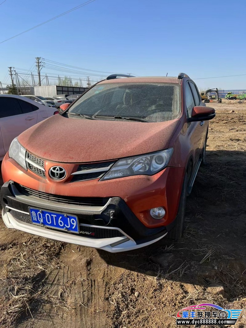 14年丰田RAV4轿车抵押车出售