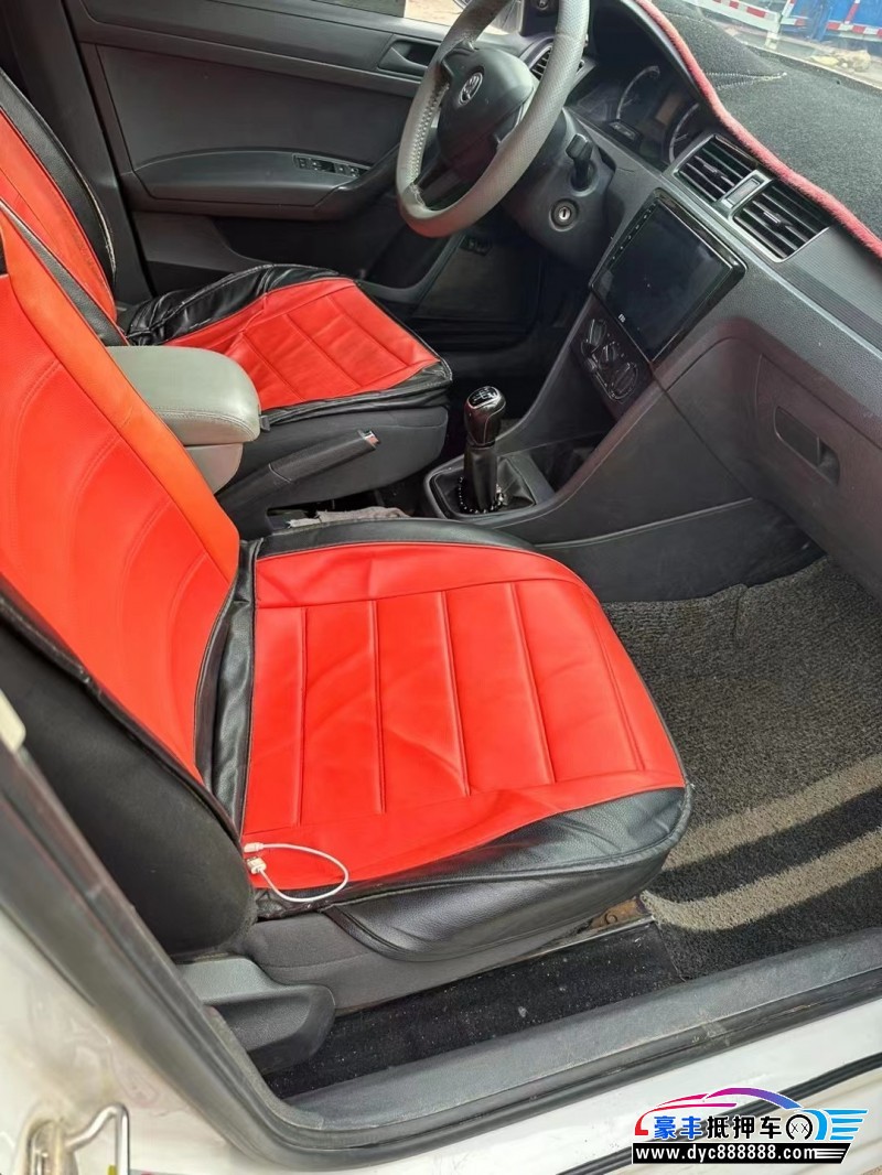 18年斯柯达昕锐轿车抵押车出售