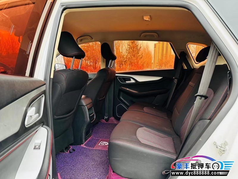 17年宝骏560SUV抵押车出售