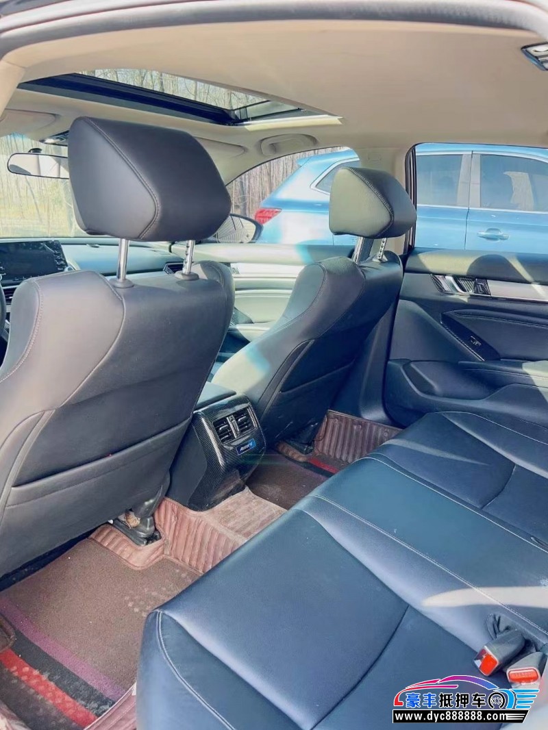 21年本田雅阁轿车抵押车出售