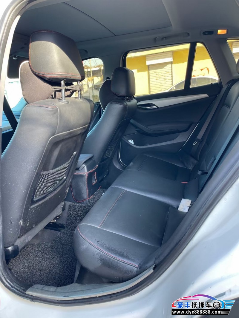 14年宝马X1轿车抵押车出售