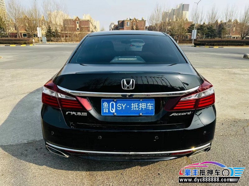 17年本田雅阁轿车抵押车出售