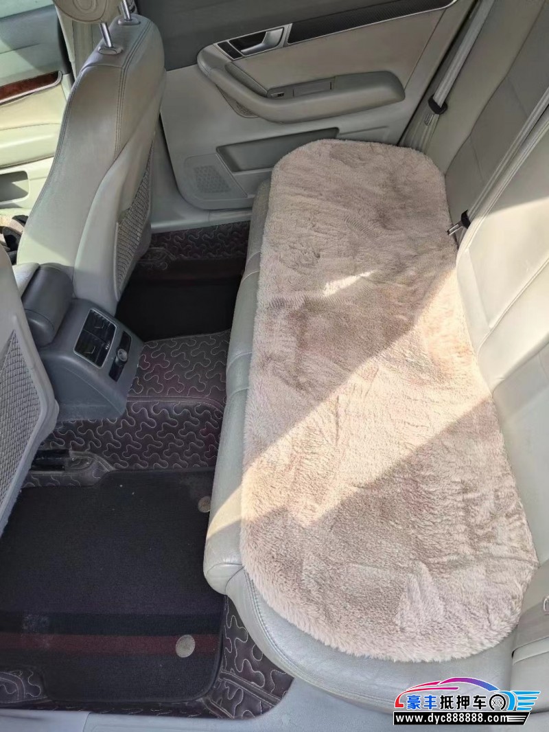 10年奥迪A6轿车抵押车出售