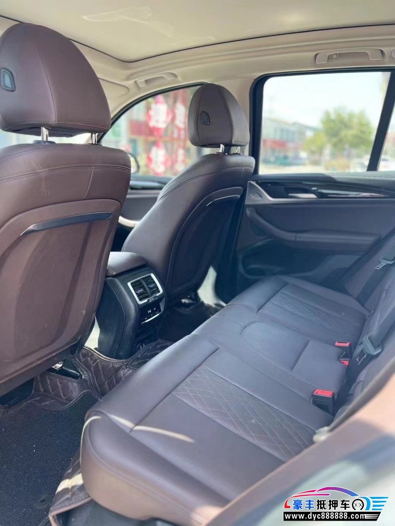 22年宝马X3SUV抵押车出售