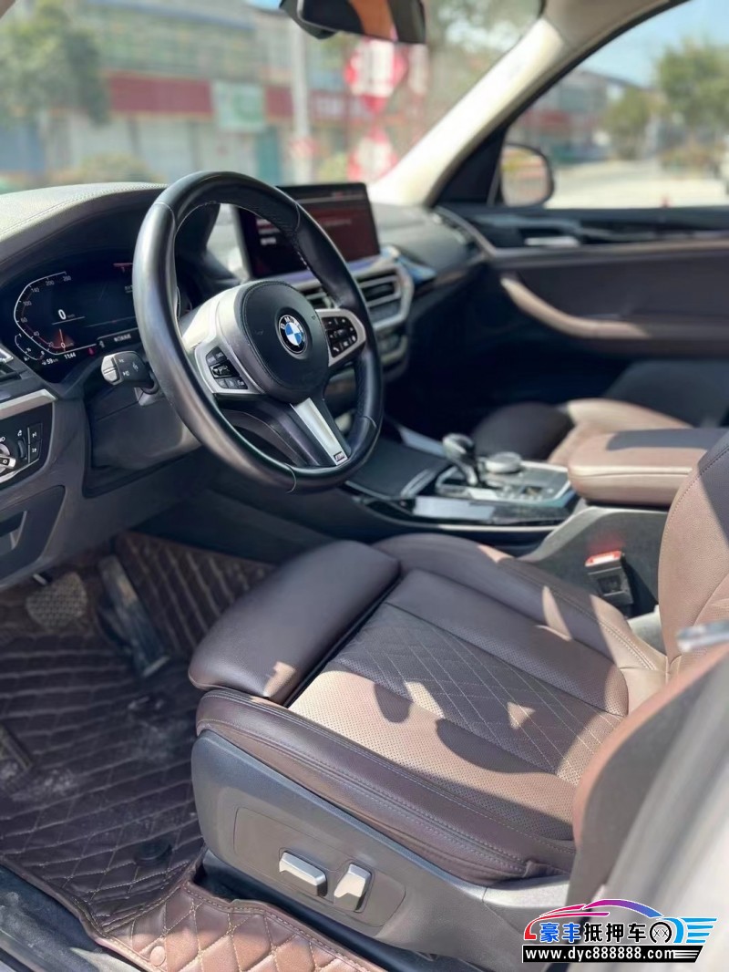 22年宝马X3SUV抵押车出售