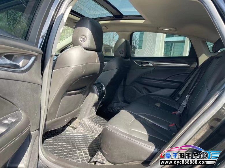 21年别克君越轿车抵押车出售