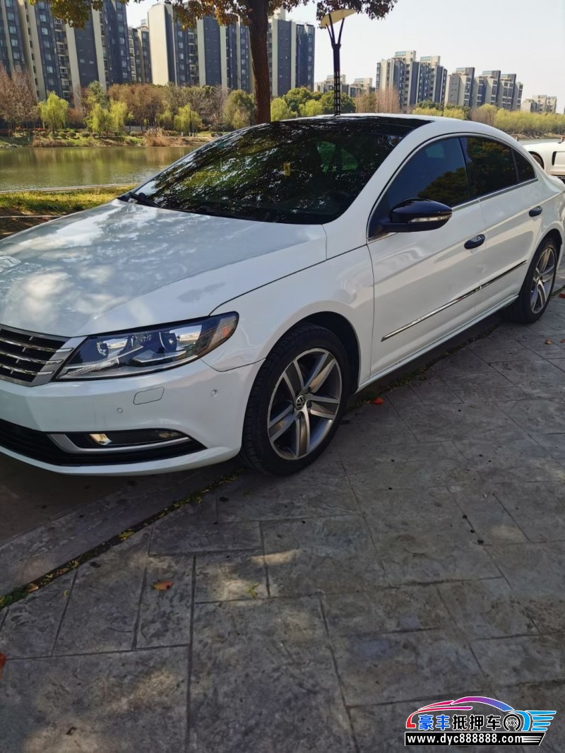 14年大众CC轿车抵押车出售