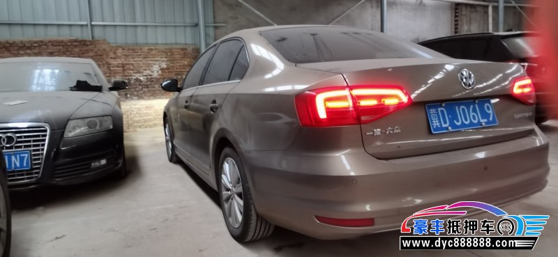 16年大众速腾轿车抵押车出售