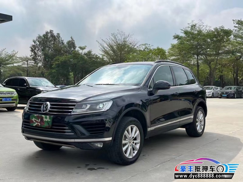 17年大众途锐轿车抵押车出售