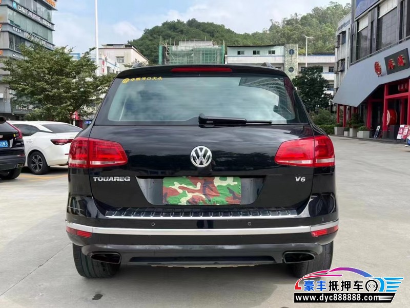 17年大众途锐轿车抵押车出售