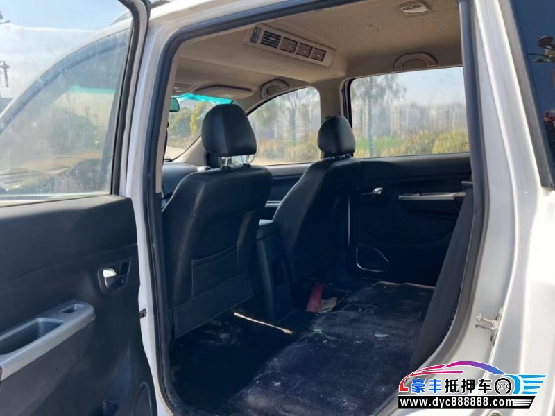 16年金杯华晨750SUV抵押车出售