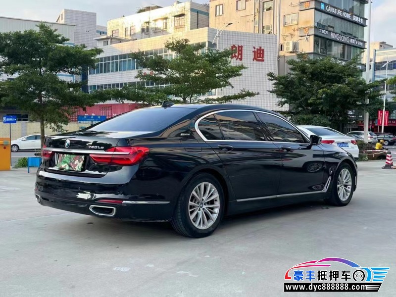 18年宝马7系轿车抵押车出售
