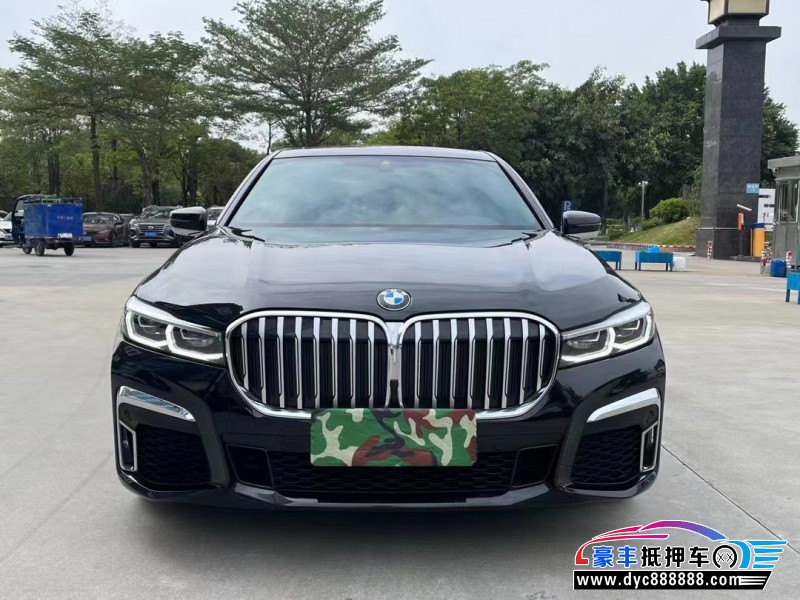 21年宝马7系轿车抵押车出售