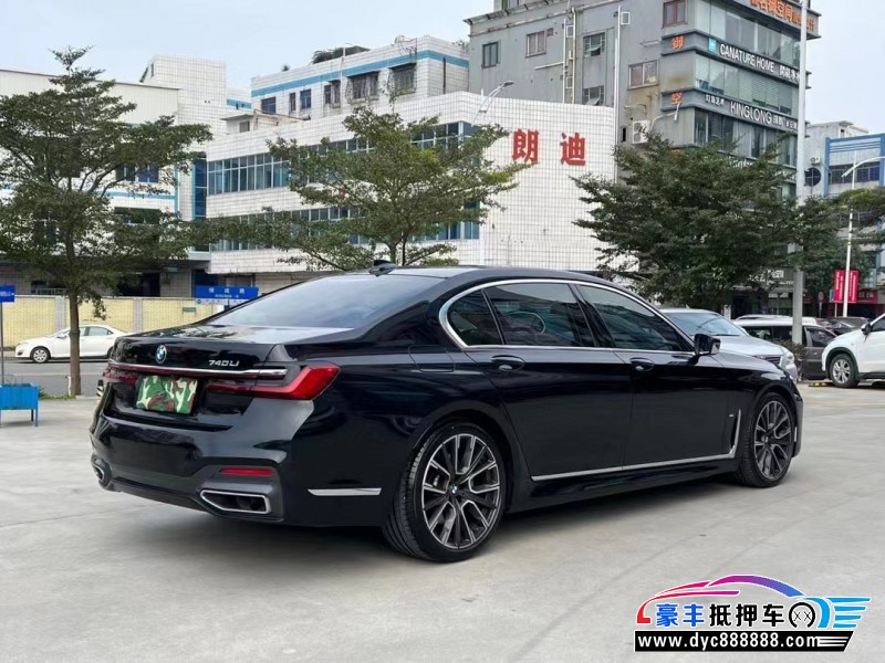 21年宝马7系轿车抵押车出售