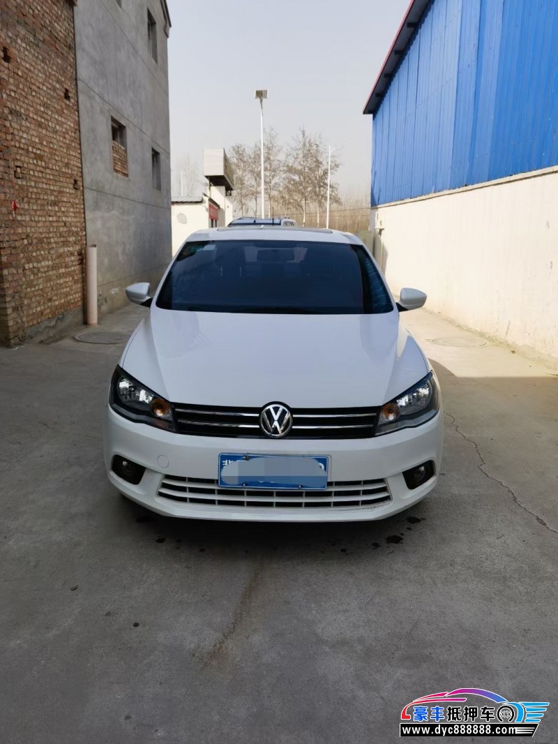 13年大众捷达轿车抵押车出售