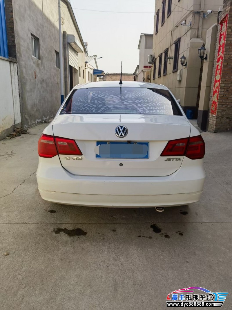 13年大众捷达轿车抵押车出售