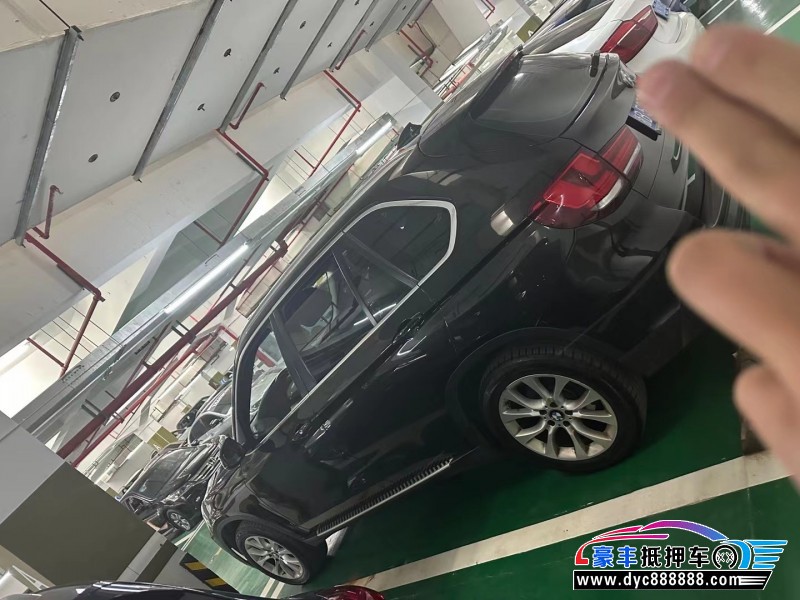 14年宝马X5轿车抵押车出售