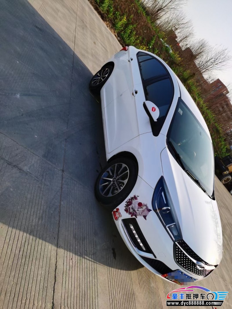 21年奇瑞艾瑞泽5轿车抵押车出售