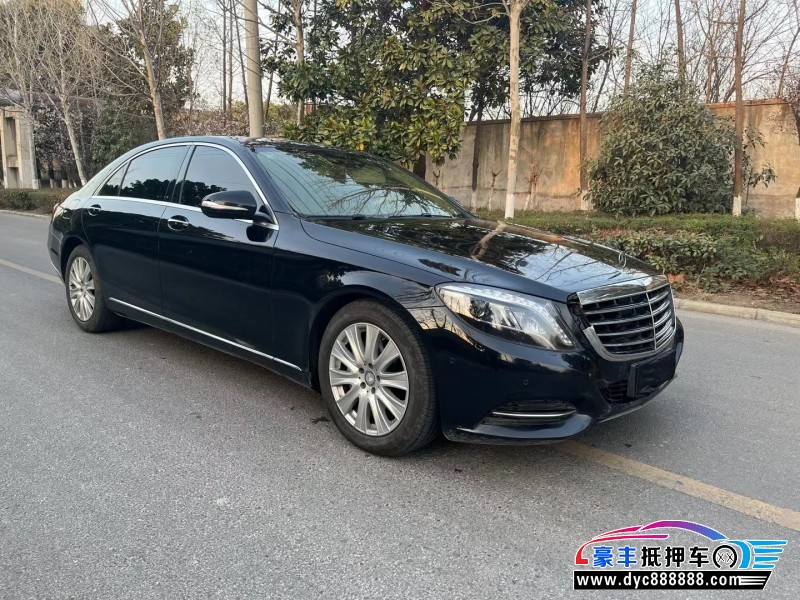 17年奔驰S轿车抵押车出售