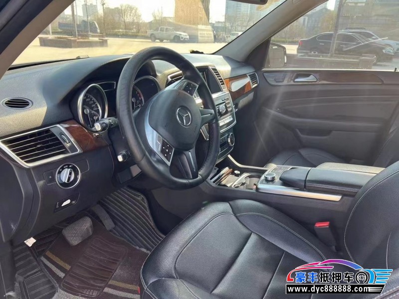 14年奔驰MLSUV抵押车出售