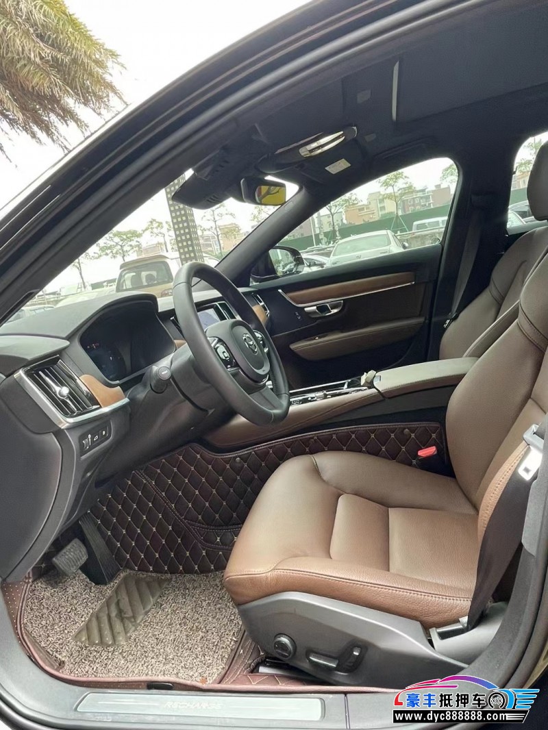 22年沃尔沃S90轿车抵押车出售