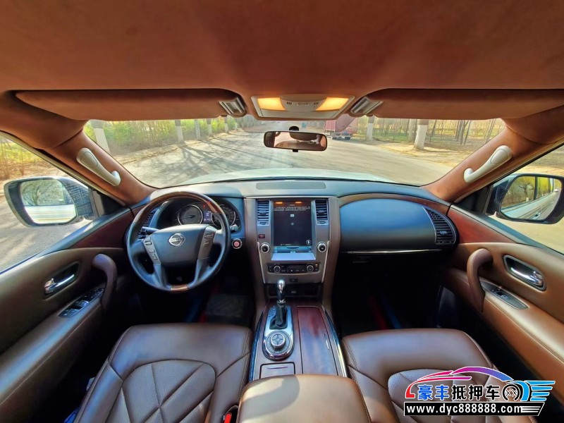 19年日产途乐轿车抵押车出售