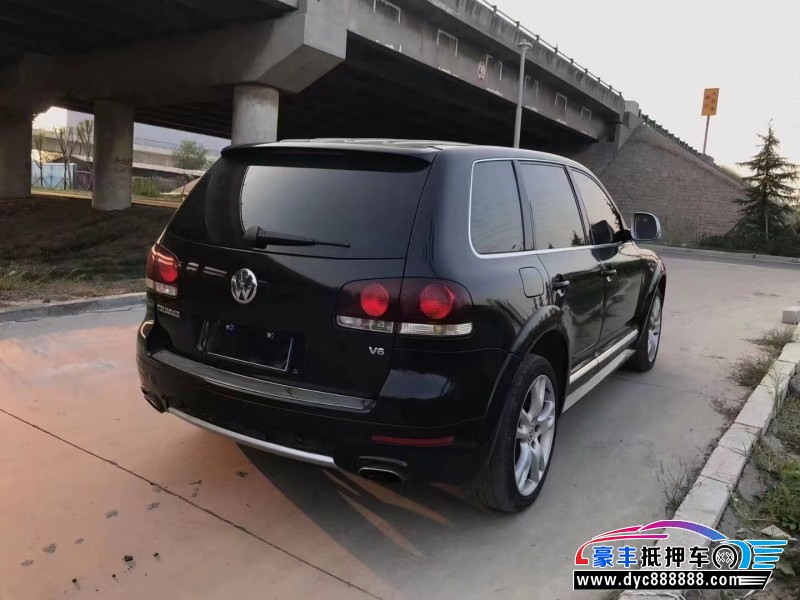 10年大众途锐SUV抵押车出售