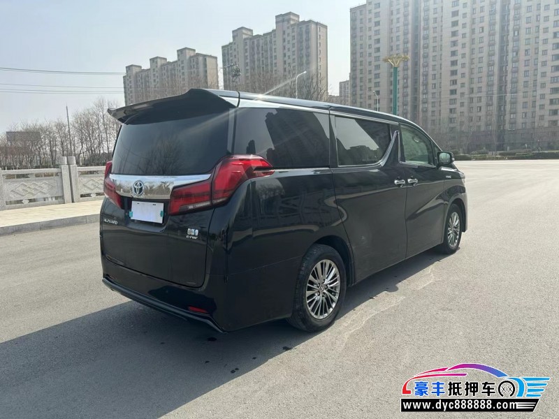 20年丰田埃尔法轿车抵押车出售