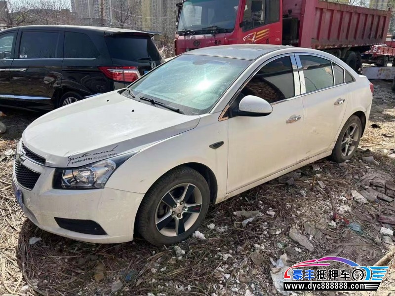 14年雪佛兰科鲁兹轿车抵押车出售