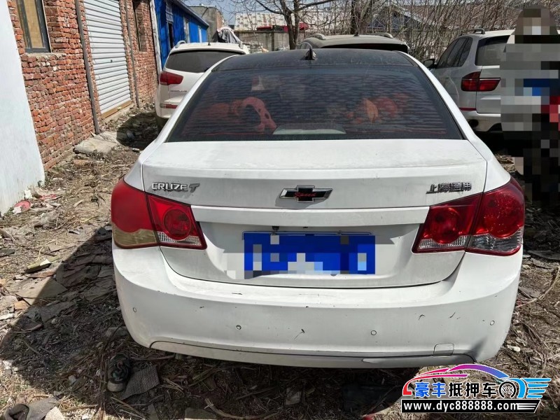 14年雪佛兰科鲁兹轿车抵押车出售