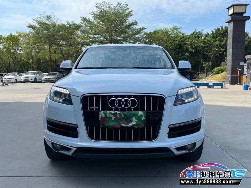 16年奥迪Q7轿车抵押车出售