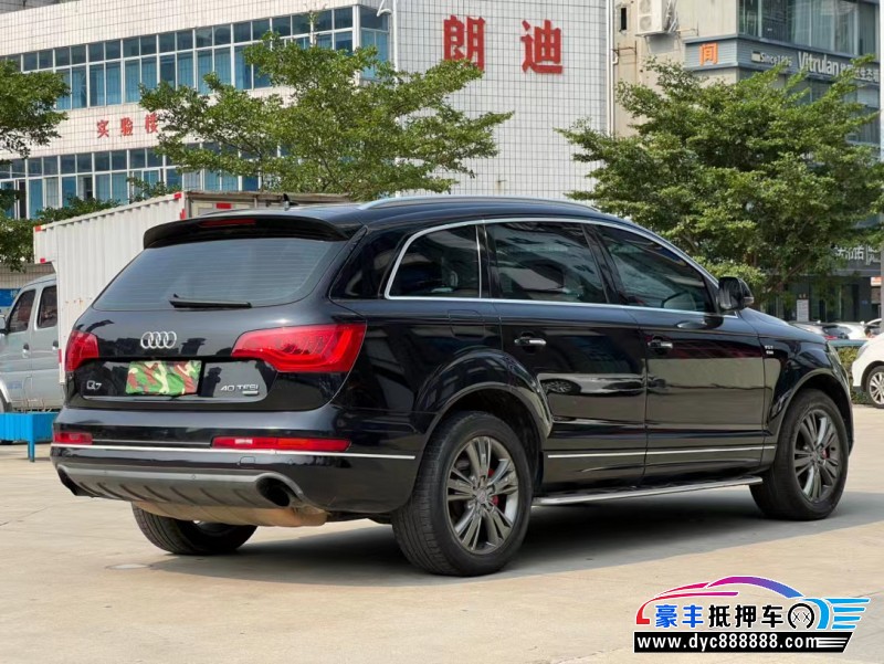 10年奥迪Q7轿车抵押车出售