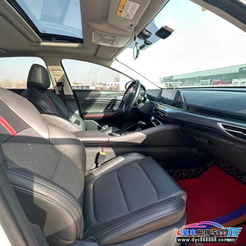 21年长安逸动轿车抵押车出售