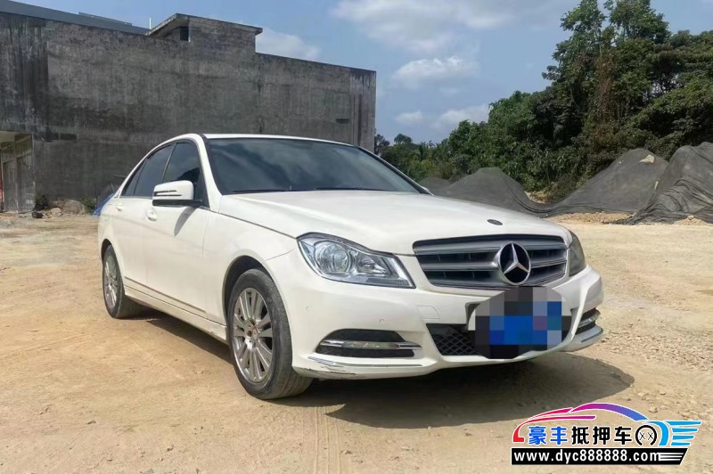 12年奔驰C级轿车抵押车出售