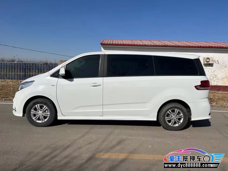 21年上汽大通G10轿车抵押车出售