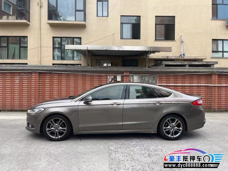 14年福特蒙迪欧轿车抵押车出售