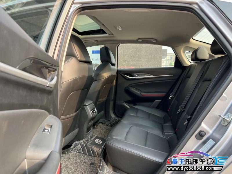 20年长安逸动轿车抵押车出售