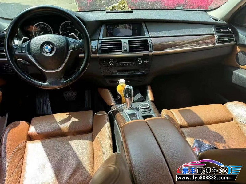 13年宝马X6轿车抵押车出售