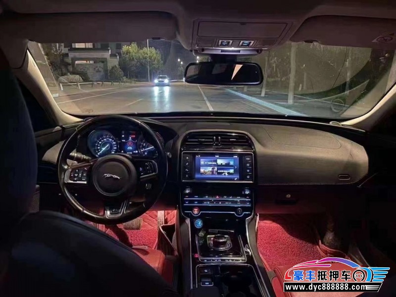 17年捷豹XE轿车抵押车出售
