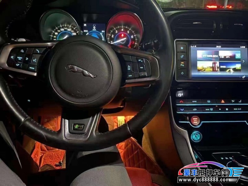 17年捷豹XE轿车抵押车出售