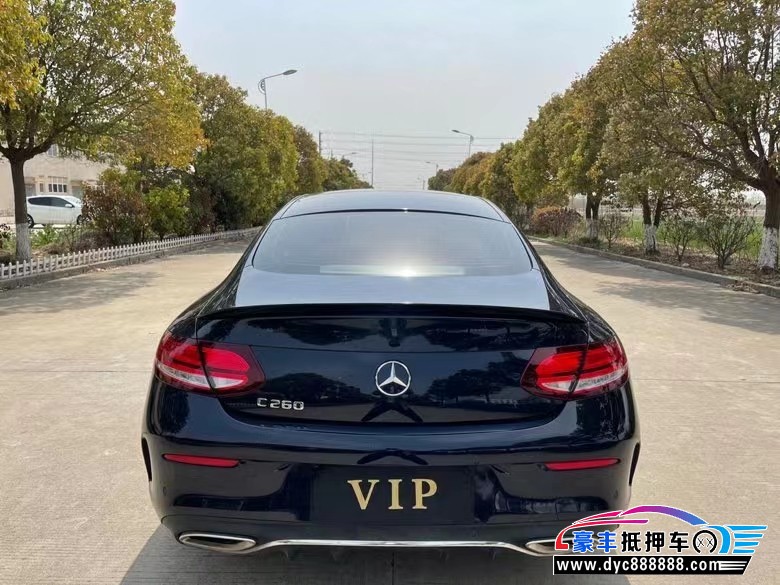 21年奔驰C轿车抵押车出售