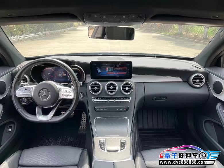 21年奔驰C轿车抵押车出售