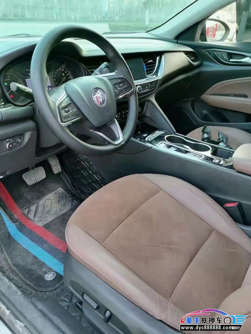 22年别克君威轿车抵押车出售