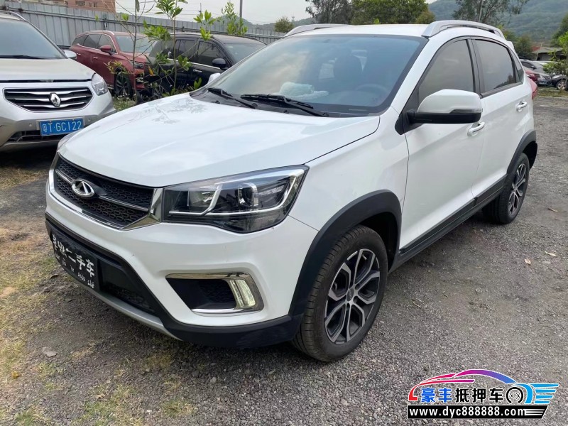 18年奇瑞瑞虎3x轿车抵押车出售