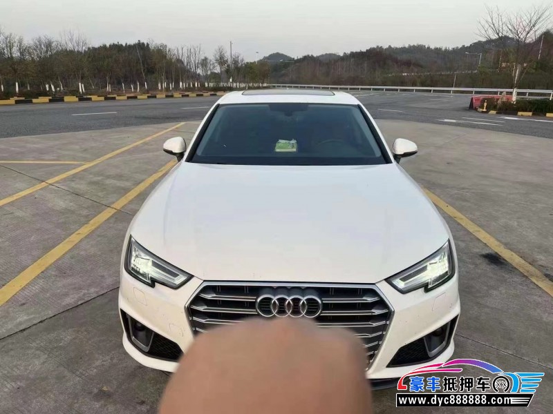 20年奥迪A4轿车抵押车出售