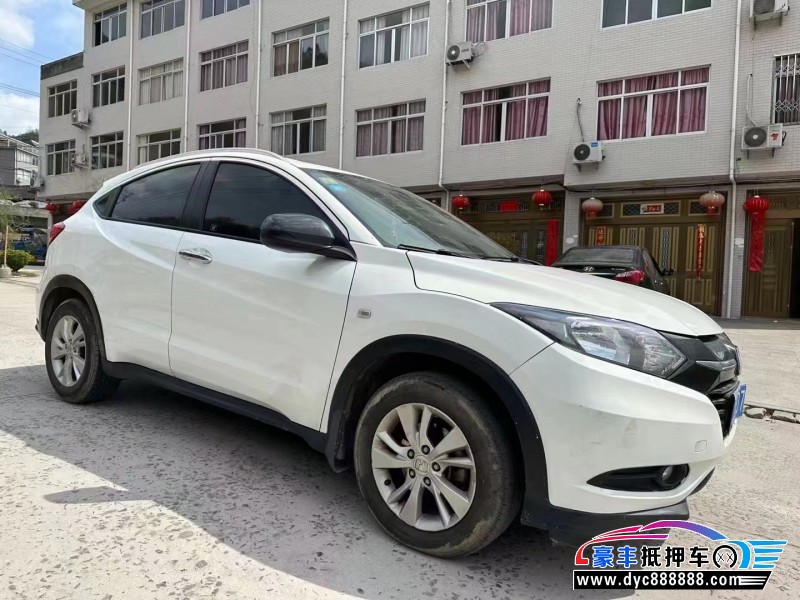 15年本田缤智轿车抵押车出售