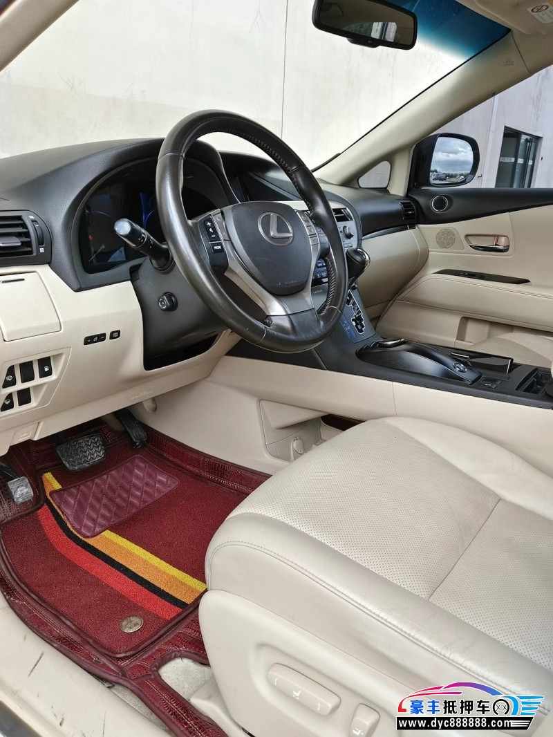 14年雷克萨斯RX轿车抵押车出售