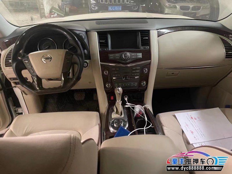 19年日产途乐SUV抵押车出售