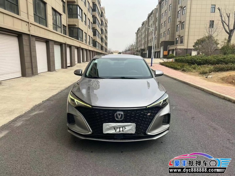 21年长安逸动轿车抵押车出售